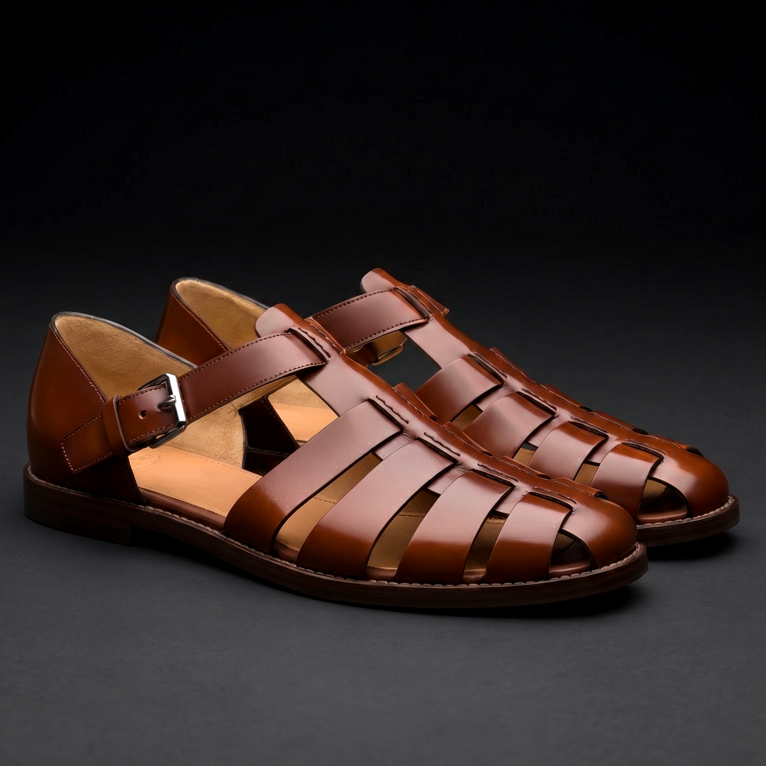 Giovanni | Buckle Sandals